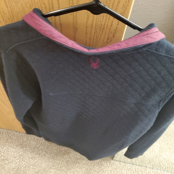 Spyder pink and black 1/4 button up - Picture 5 of 9